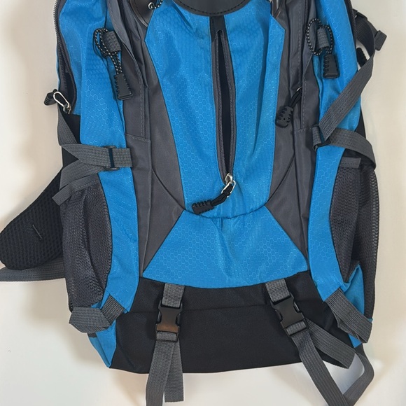 RSVP Cruises backpack Bag Zipper lots of zipper pocket - Picture 5 of 6